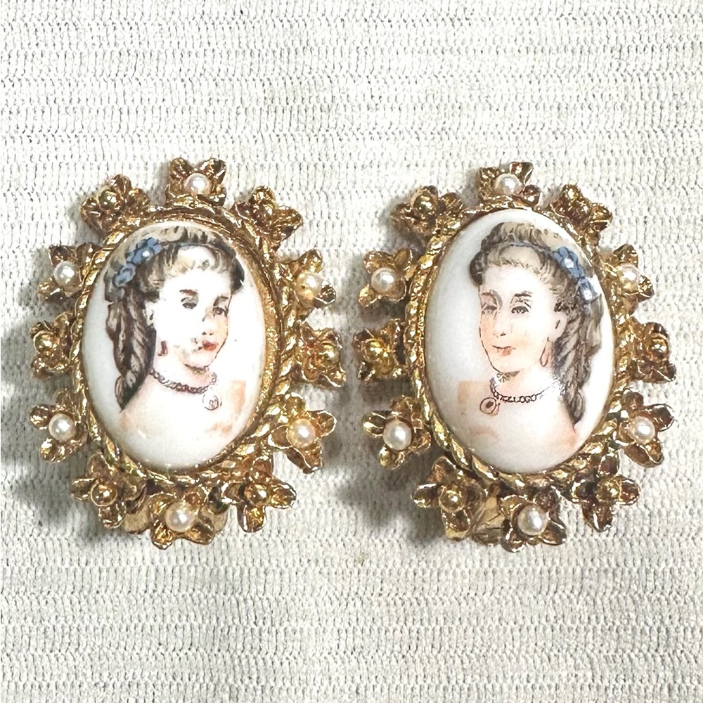 Antique Porcelain Hand Painted Victorian Lady Clip On Earrings W/Faux Pearl